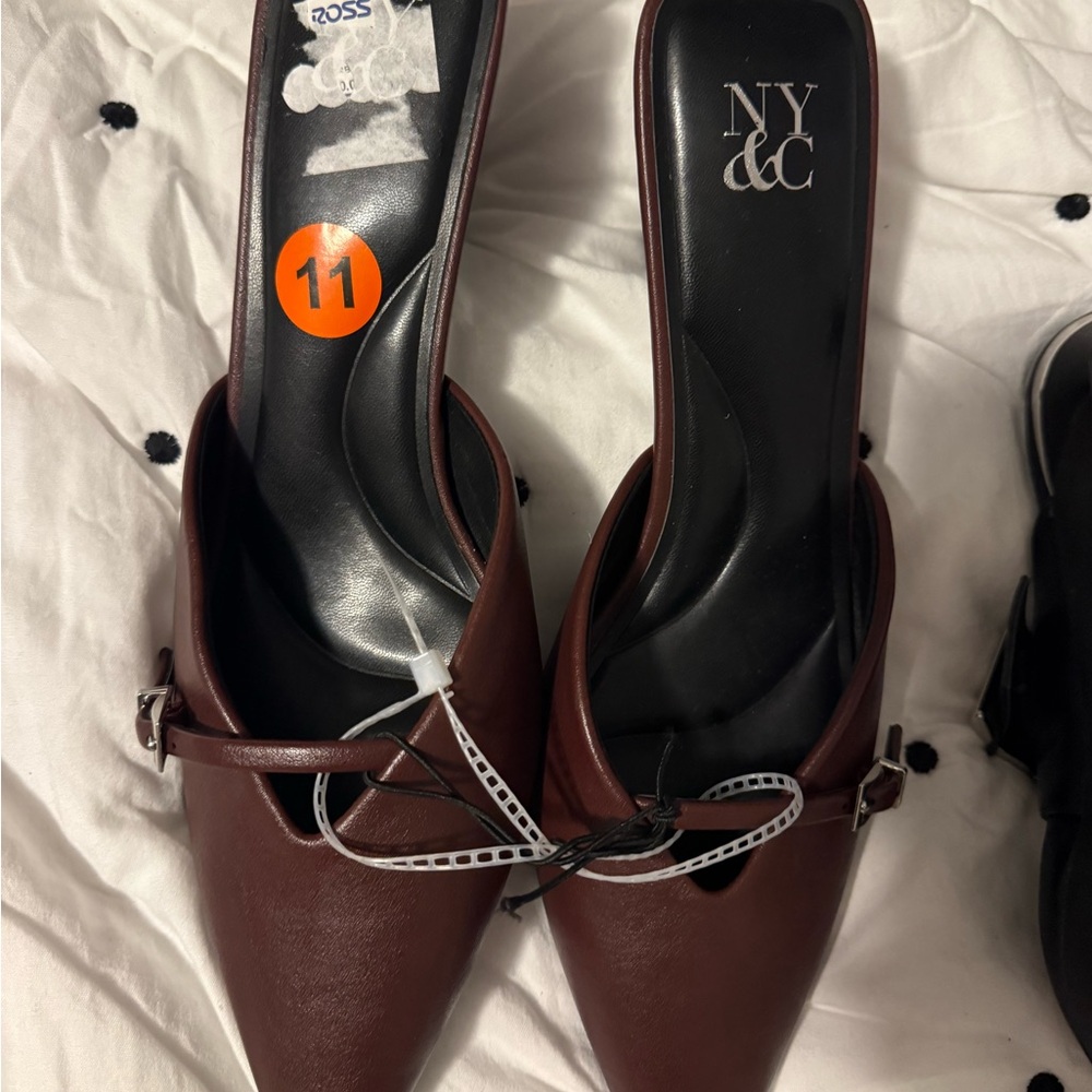 New York & Company Burgundy Mules